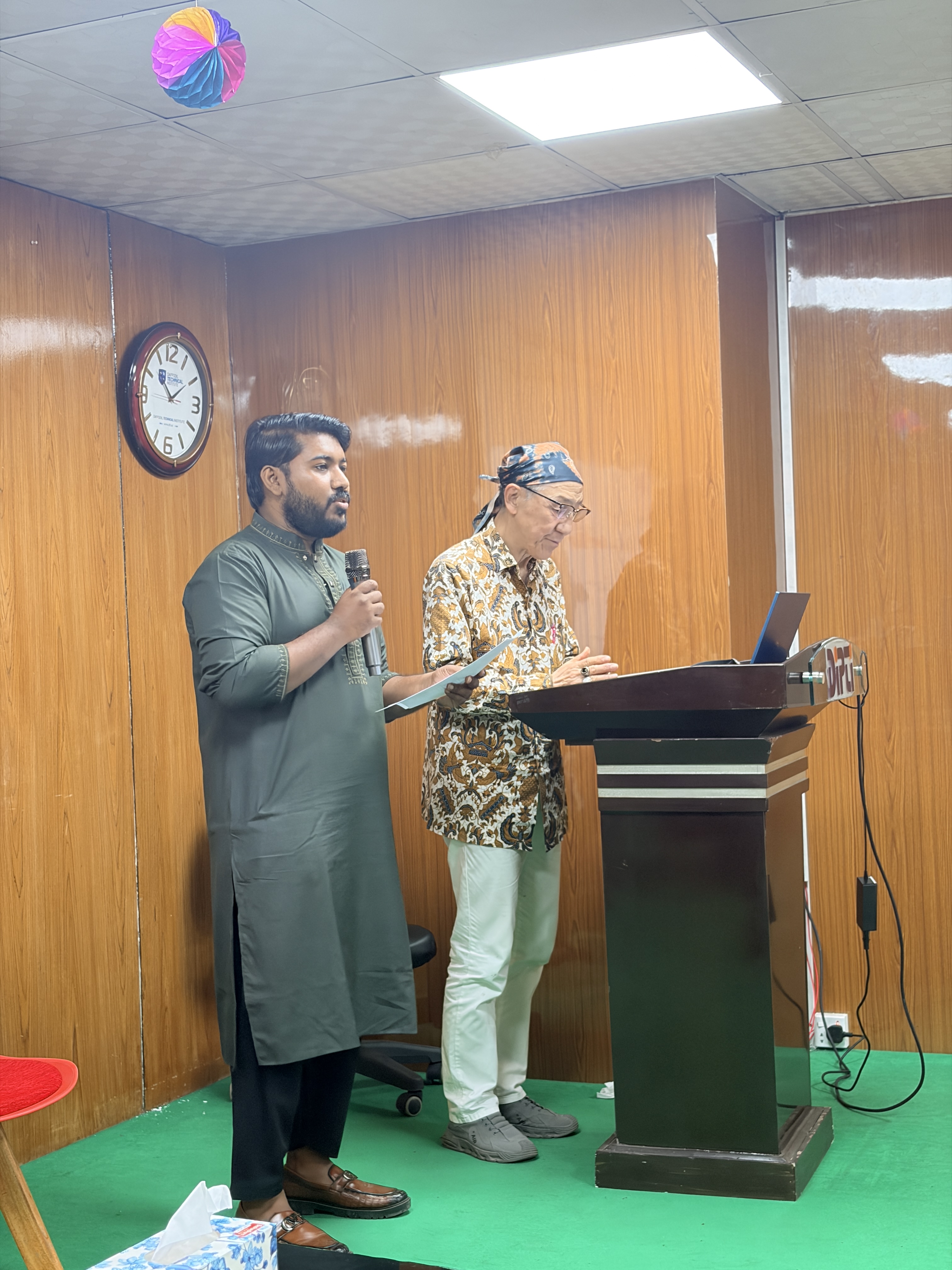 Teaching session photo 4